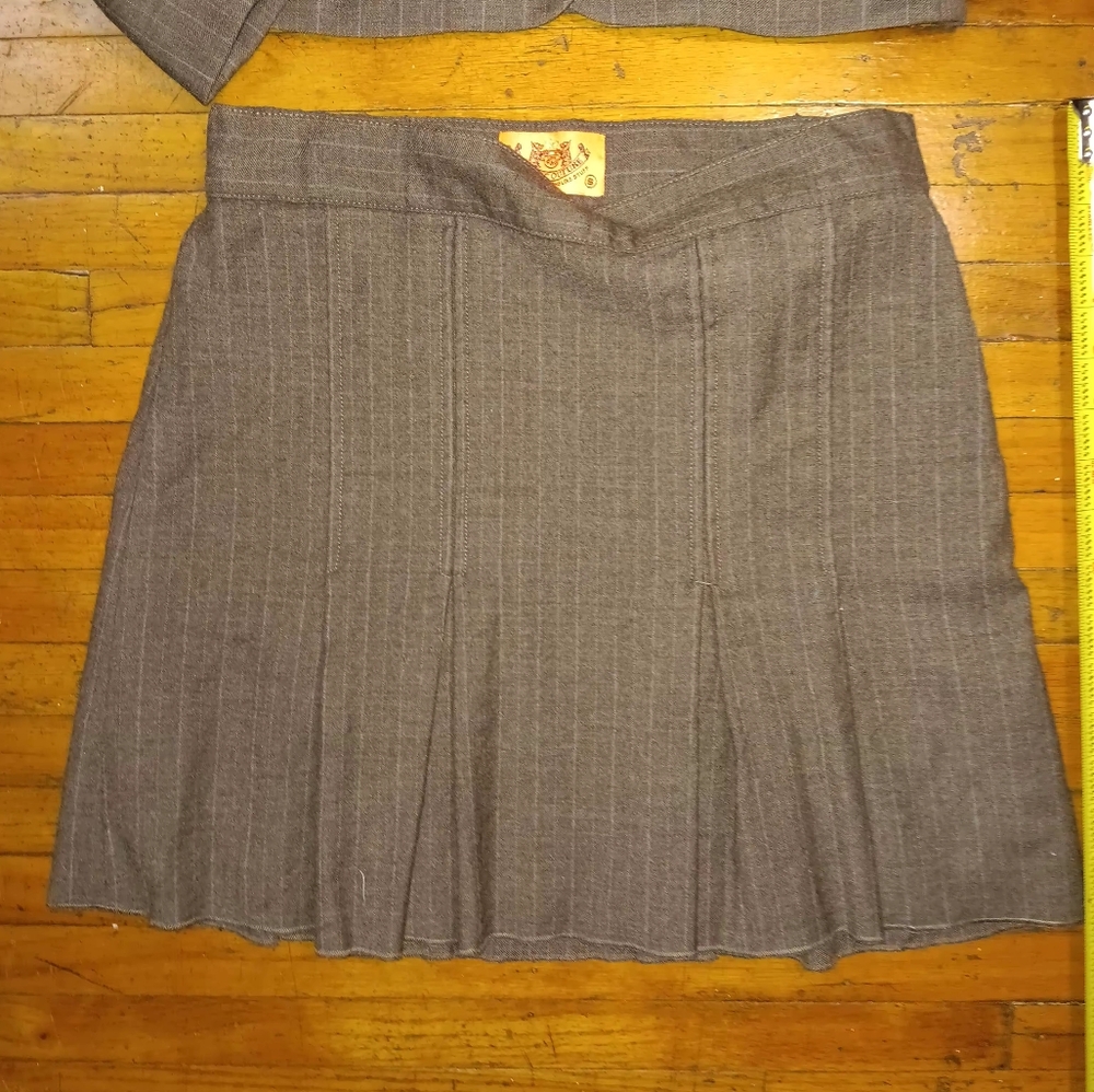 Juicy Coutur Y2k Brown Pinstripe Blazer and Skirt Set - Picture 8 of 9
